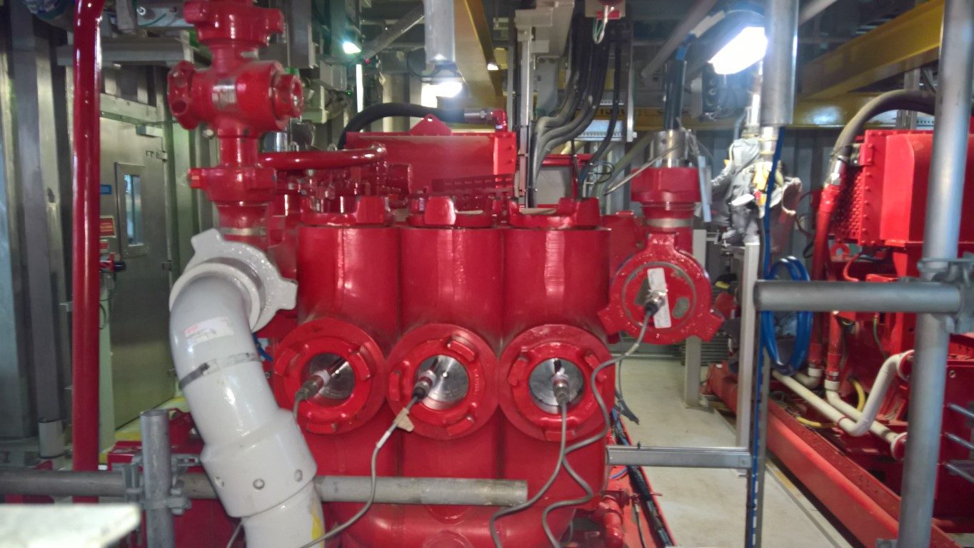 Red reciprocating pump with attached test instrumentation